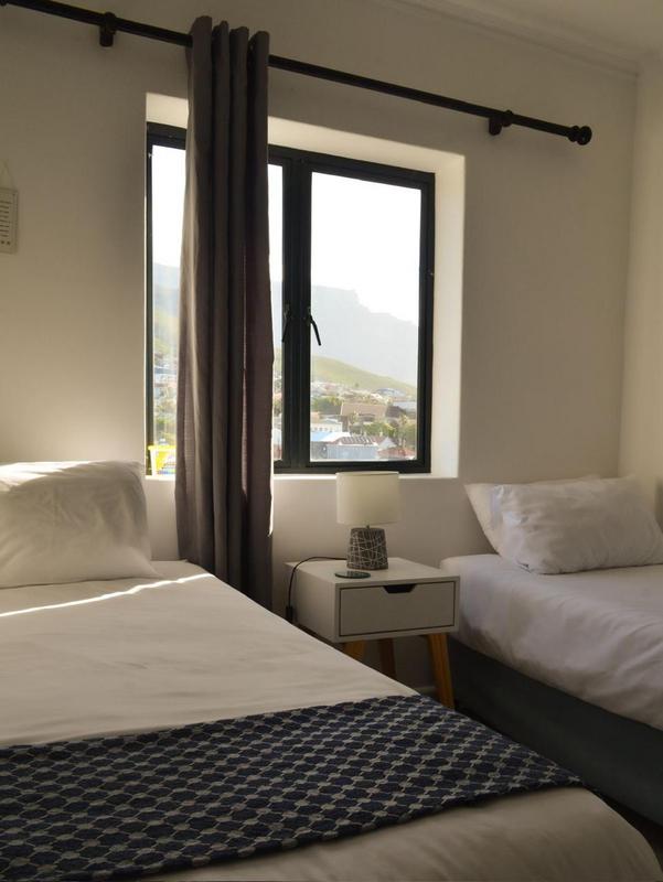 To Let 2 Bedroom Property for Rent in Woodstock Upper Western Cape